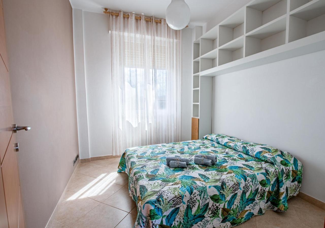 شقة Luxury House Near Train Station ليفورنو المظهر الخارجي الصورة